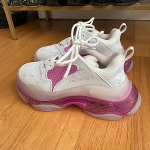 ‼️SOLD‼️Authentic Balenciaga Triple S